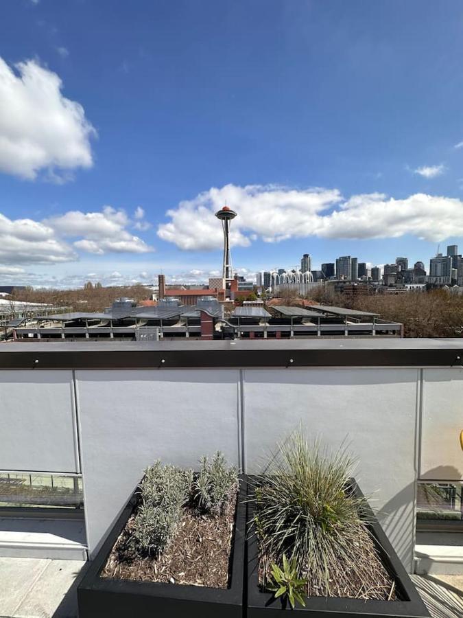 Sleeping Uptown Apartment Seattle Exterior photo